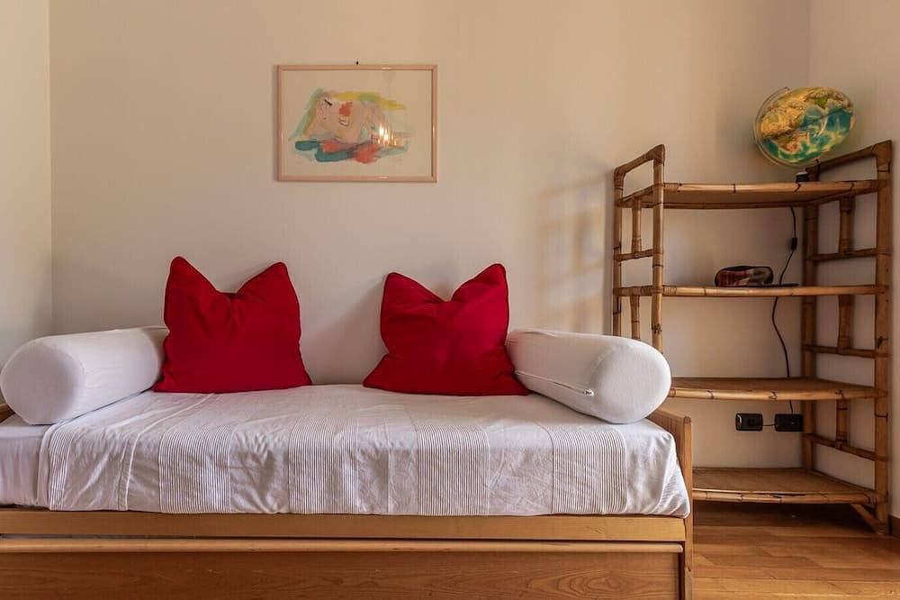 Entire apartment, Suite Magenta - Affitti Brevi Italia in Modena, Modena Province