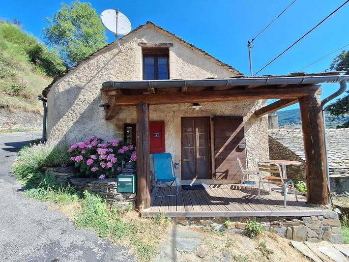 Location de vacances pour 5 personnes, avec terrasse et vue, animaux acceptés à Barre-des-Cévennes - 4