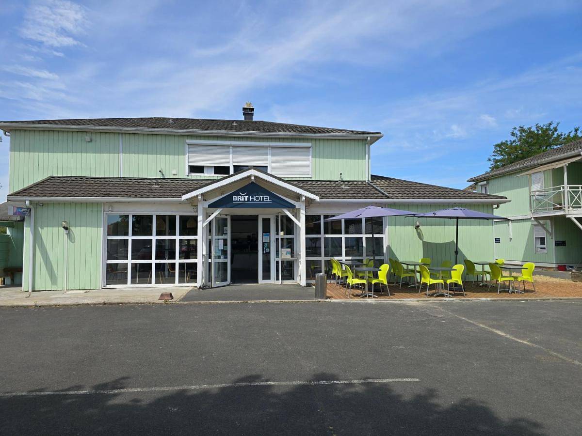 Brit Hotel Essentiel Poitiers Gare du Futuroscope in Jaunay-Clan, Vienne (France)