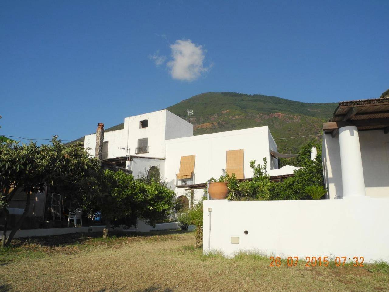 Double or Twin Room with Sea View in Santa Marina Salina, Salina