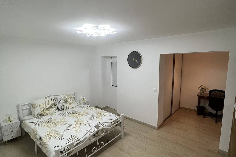 Appartement entier, Appartement lumineux à 2 pas d’Enghien et à 15mins de Paris in Montmorency, Val-d'Oise