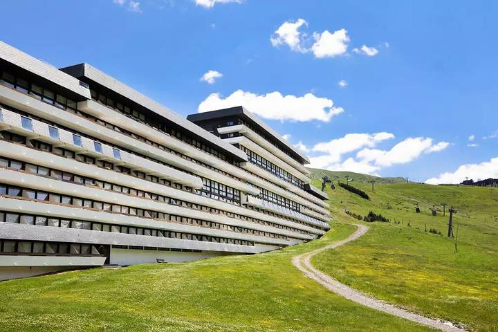 Location de vacances pour 2 personnes, avec piscine dans Les Menuires