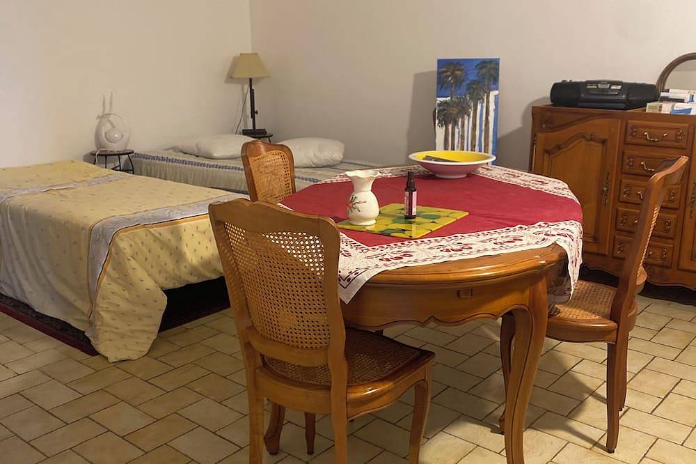 Large room for 2 people in Bains-sur-Oust, Redon und Umgebung