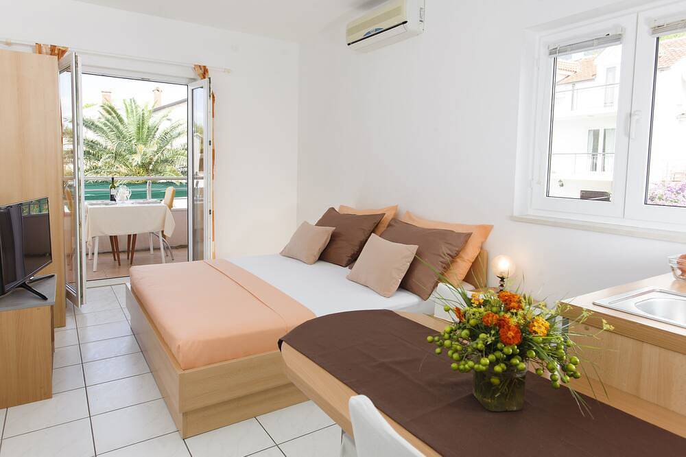 Ganze Wohnung, Gemütliches Studio für 2 Personen in Promajna, Makarska Riviera