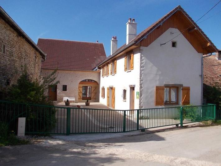 Maison de vacances pour 6 personnes, avec Terrasse et Jardin dans le Doubs