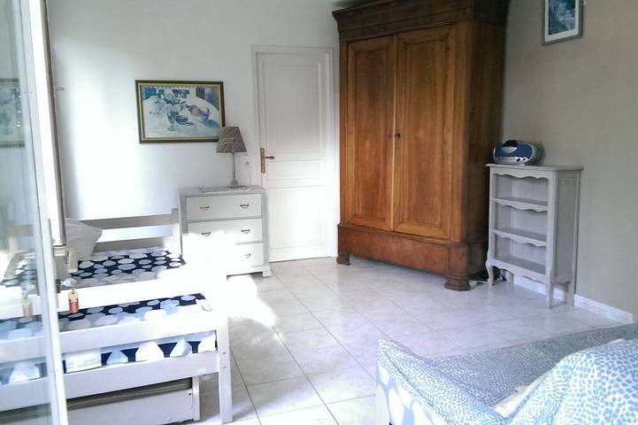 Location de vacances pour 8 personnes, avec jardin et terrasse à Ensuès-la-Redonne - 4