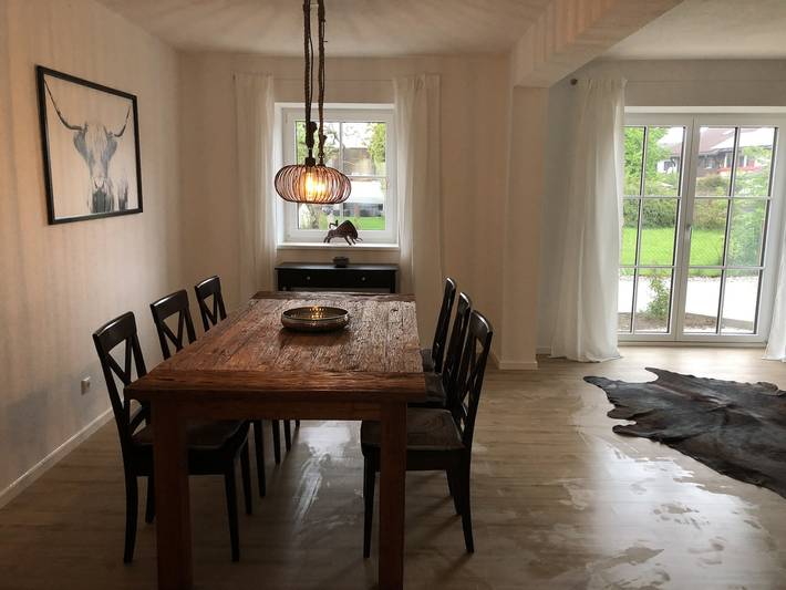 Ferienhaus für 8 Personen, mit Terrasse