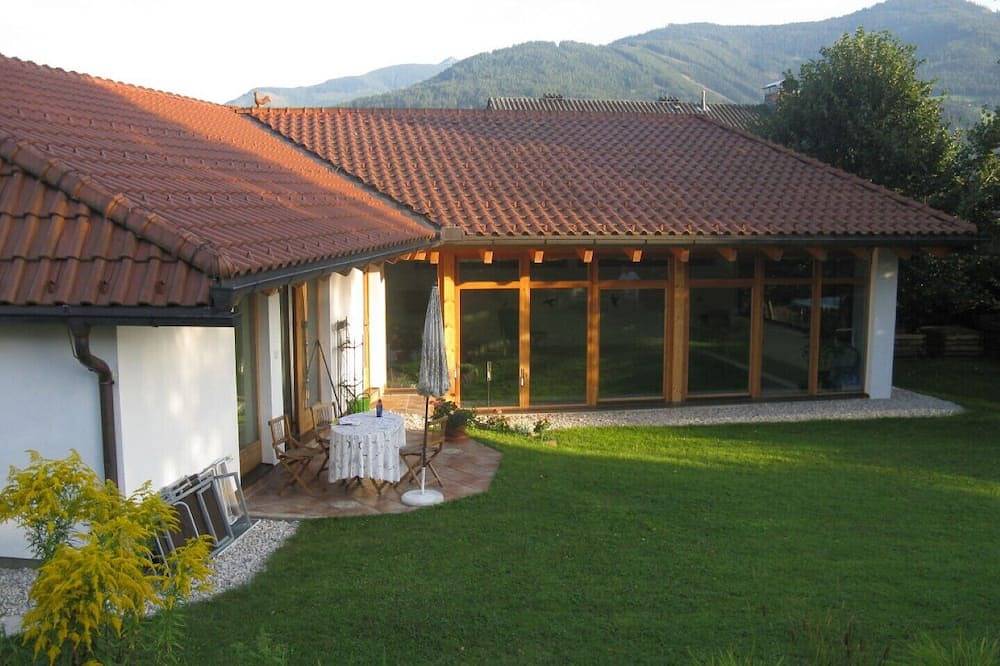 The Wasserhaus - 5* in the middle of the mountains with private indoor pool for 2 people in Mitterberg-Sankt Martin, Dachstein
