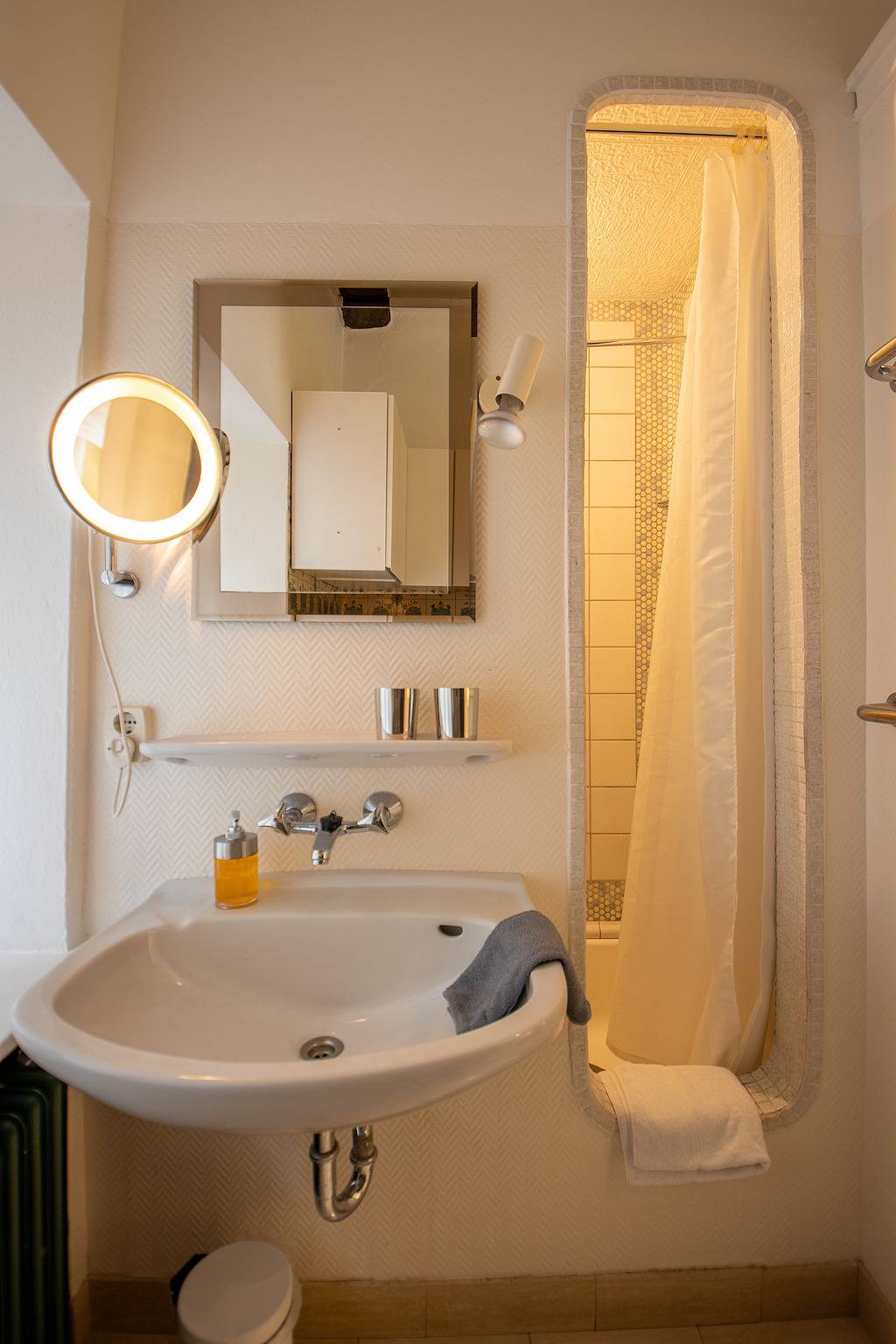 Turmzimmer in Berum, Hage