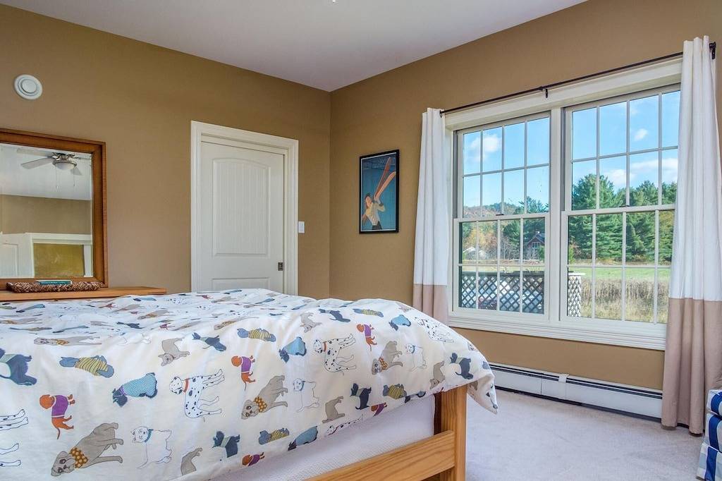 Brownie- Comfy Modern Ranch Home w/Hot Tub in Newry, Sunday River