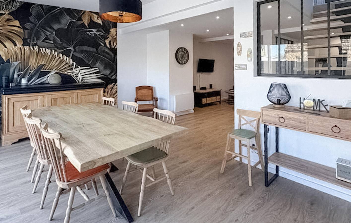 Acogedor apartamento con jardín, WiFi, TV y aparcamiento cerca de Plage de Kervaliou in Cléder, Ceinture Dorée