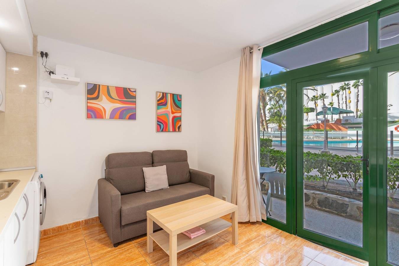 Geheel appartement, Appartement 'Apartamento Yumbo Dunas' met Gedeeld Zwembad, Privé Terras en Wifi in Maspalomas, San Bartolomé de Tirajana