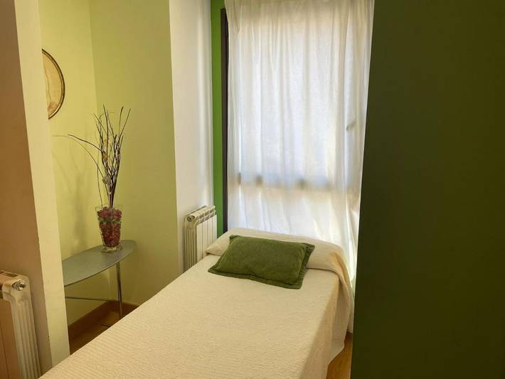 Casa rural para 3 personas, con piscina y jardín en Pirineo Navarro - 3