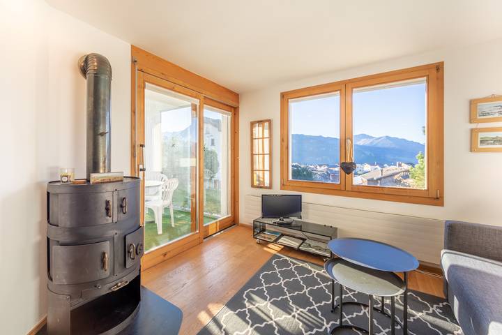 Entire holiday apartment, Casa Culeischen 2 - 2.5 room apartment in Falera, Flims Laax Falera