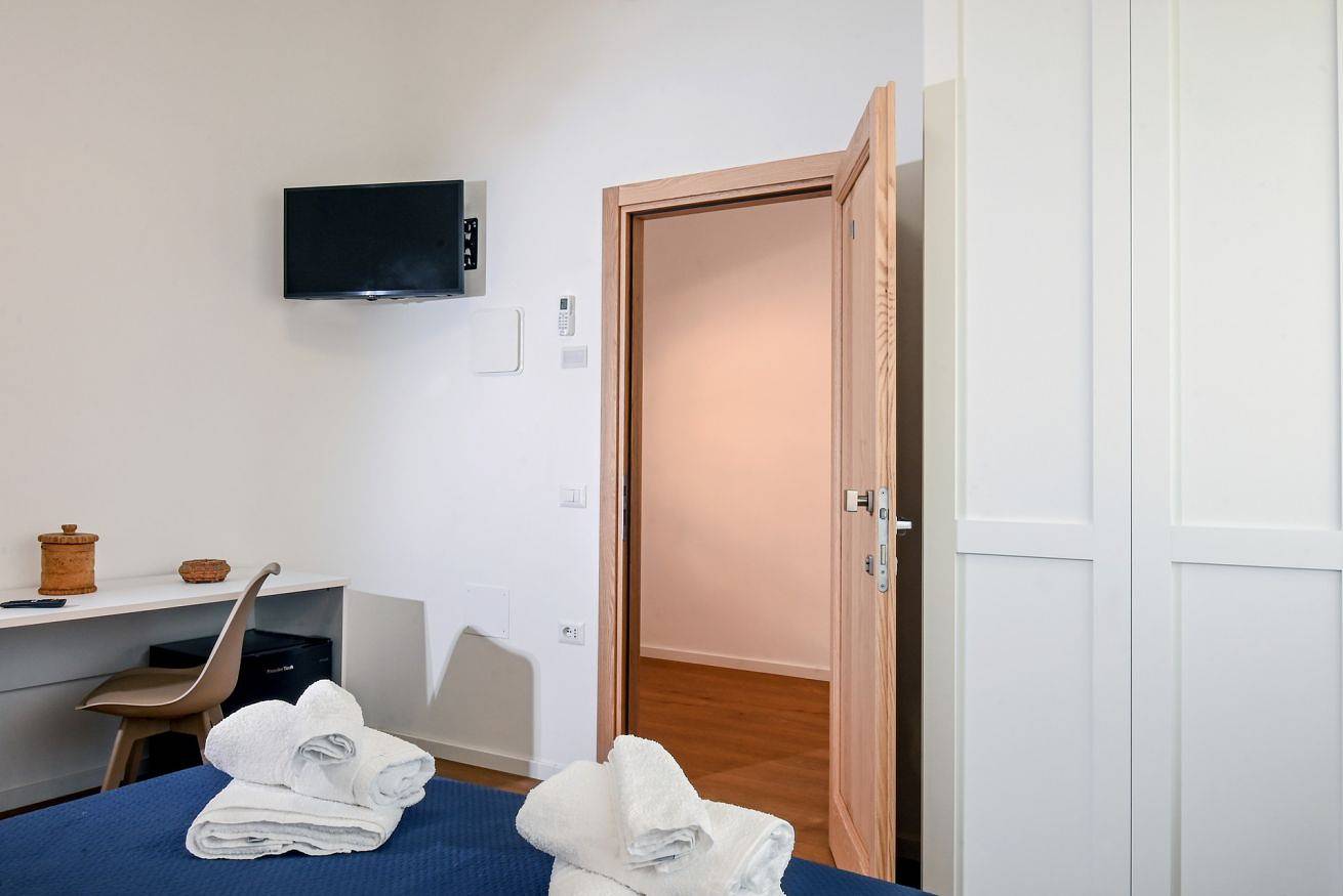 My Holiday Olbia Rooms & Lounge - Room 1 by Rentbeat in Olbia, Costa Smeralda