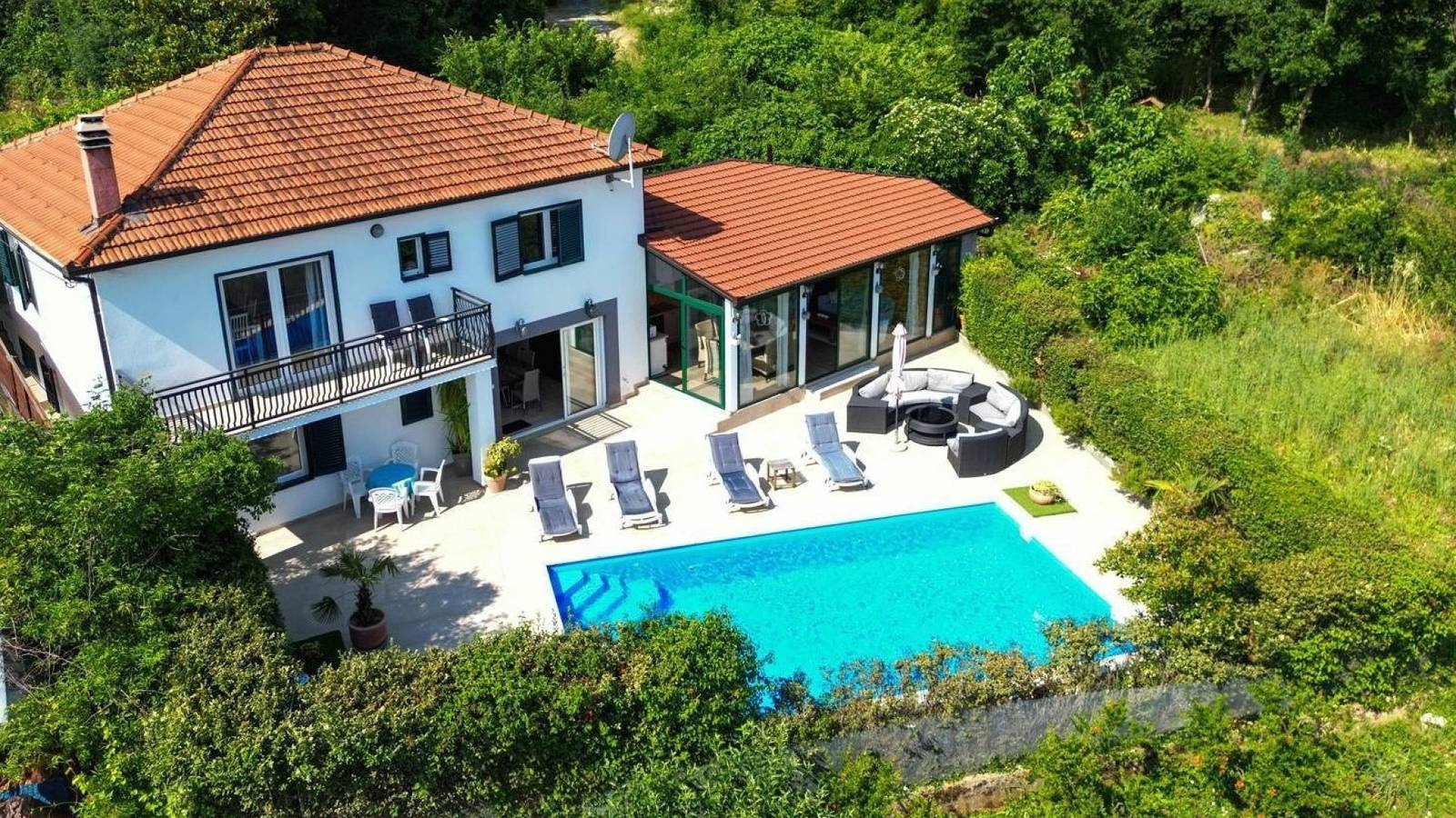 Villa Lara by Villas Guide in Imotski, Makarska Riviera