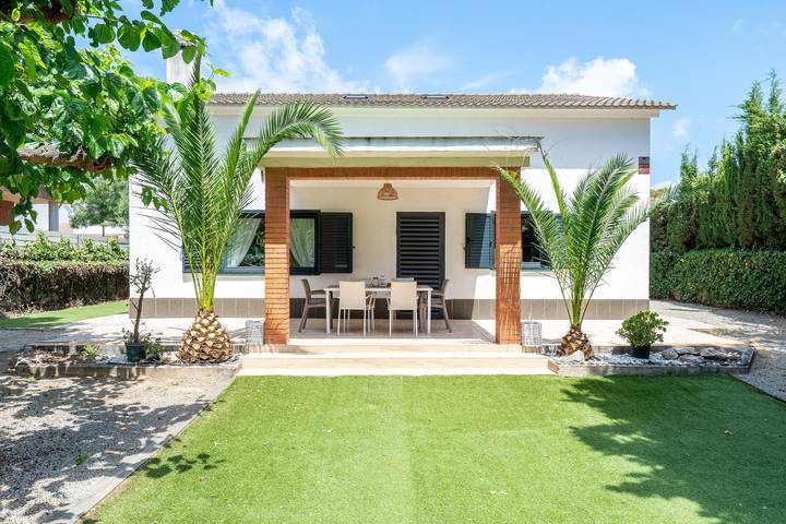 Ferienhaus für 7 Personen, mit Garten an der Costa Dorada