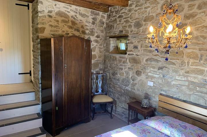 Location de vacances pour 8 personnes, animaux acceptés à Zeri - 3