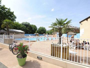 Gîte pour 4 personnes, avec bassin pour enfant à Millau