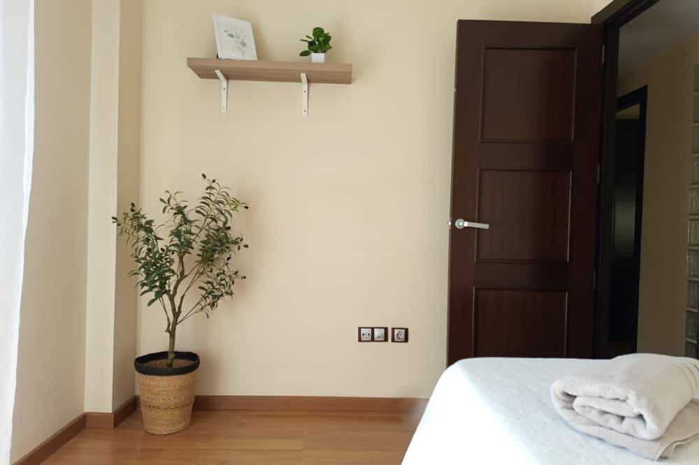 Appartement entier, Tourist lodging \"Los Naranjos\". in Almodóvar del Río, Province de Córdoba