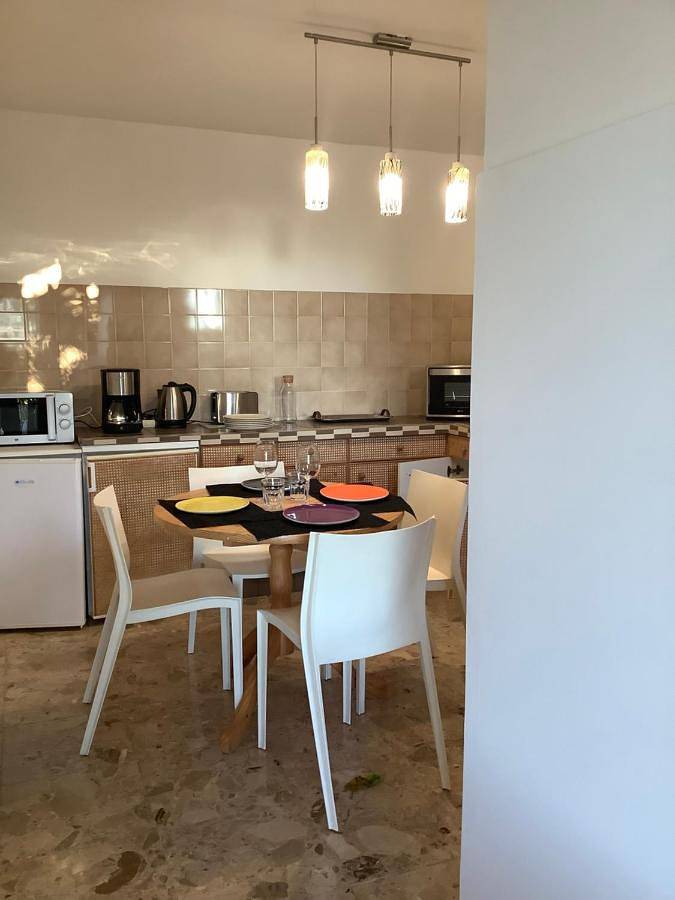 Gîte pour 2 personnes, avec vue et jardin à Bastelicaccia - 2