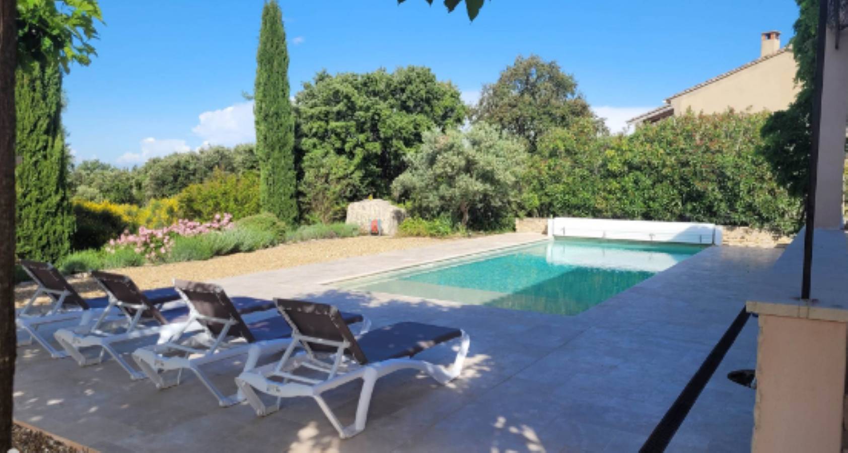 Gîte pour 6 personnes avec piscine in L'Isle-sur-la-Sorgue, Vaucluse