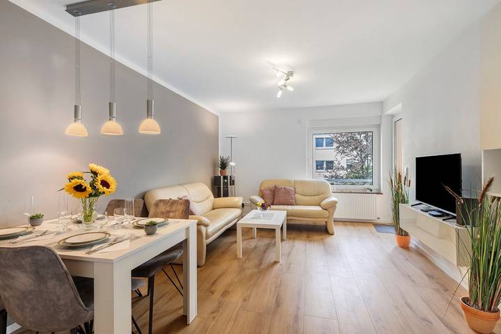 Ferienwohnung für 4 Personen, mit Balkon und Garten
