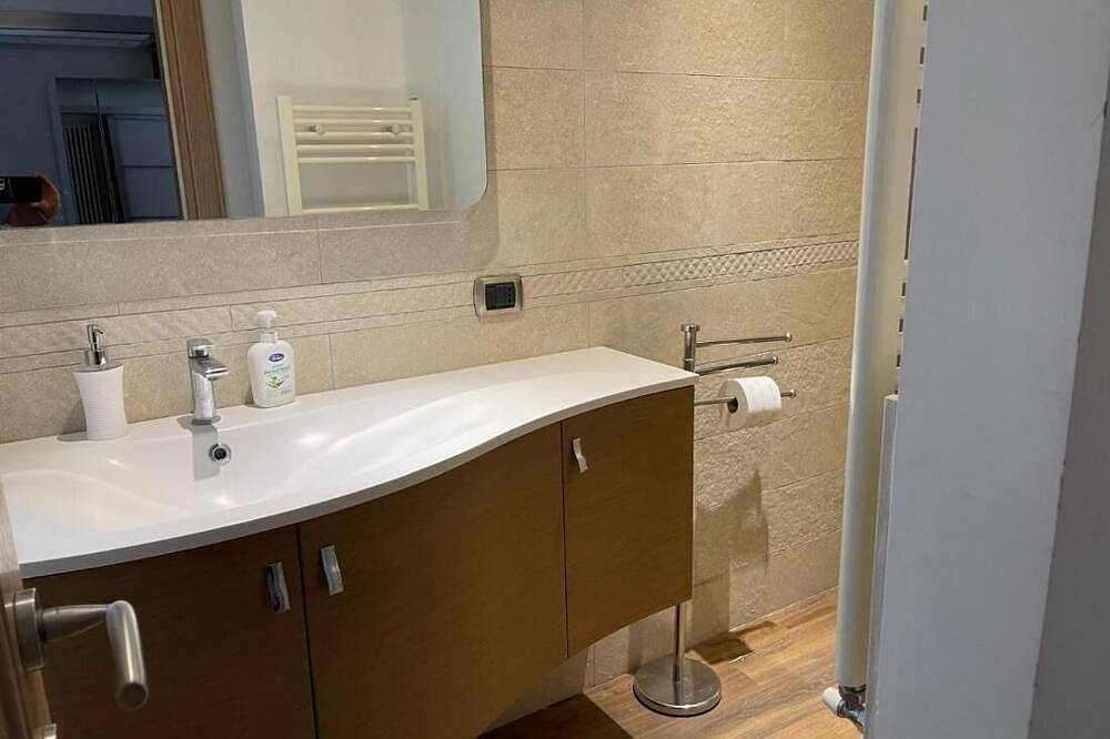 Entire apartment, Foro Romano Apartments D in Rome City Center, Rome