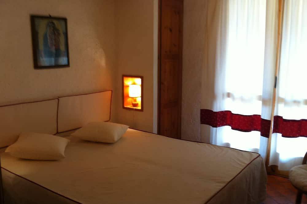 Iun / P1243 Villa Mit Schönem Panorama, großes Wohnzimmer, drei Loggien mit Meerblick, in Torre delle Stelle, Maracalagonis
