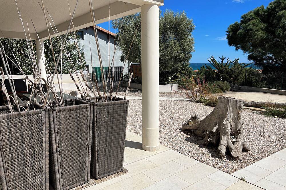 Ganze Wohnung, Appartement Panoramique à 5 Minutes de la Plage ! Idéal Pour le Repos ! in Leucate-Plage, Leucate