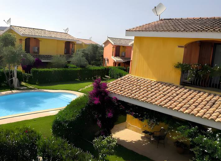 Location de vacances pour 4 personnes, avec jardin à Porto Pino - 2