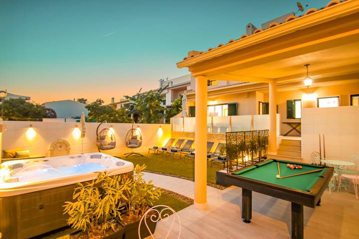 Villa Calypso in Albufeira e Olhos de Água, Faro Distrikt