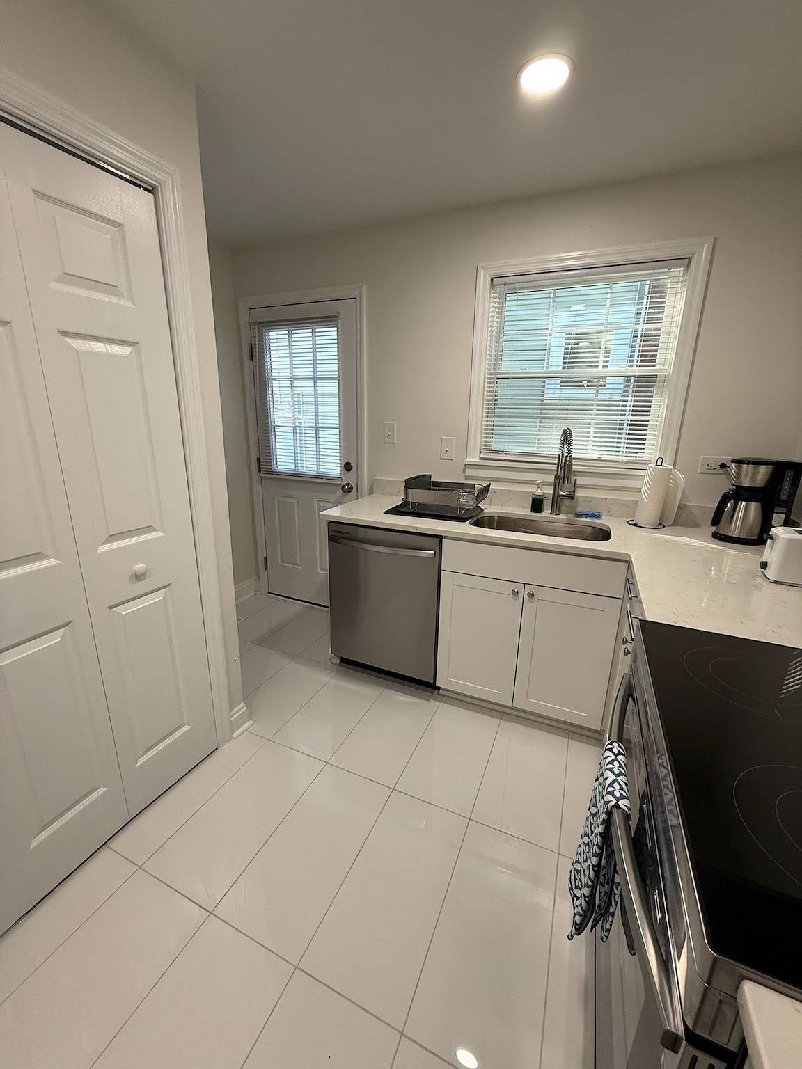 Appartement entier, New & Cozy Durham 2 Bedroom Home A in Durham (NC), Comté de Durham (États-Unis)