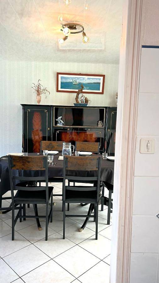 Location de vacances pour 6 personnes, avec vue et jardin dans Plage du Courégant - 4