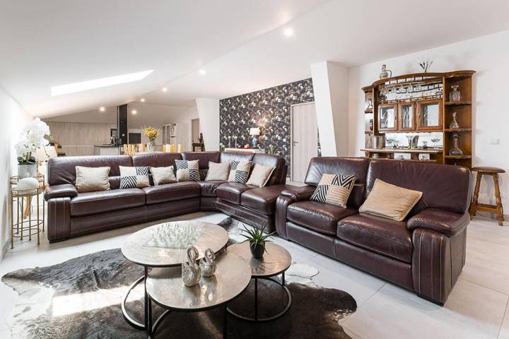 Maison d’hôte pour 9 personnes, avec piscine ainsi que jardin et vue sur le lac à Vila Nova de Gaia - 2
