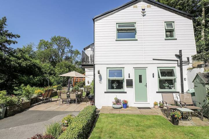 Cottage for 6 people, with garden and terrace in Haworth