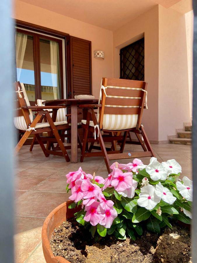 Casa vacanza per 4 persone, con Balcone e Terrazza nonché Panorama a Porto Palo