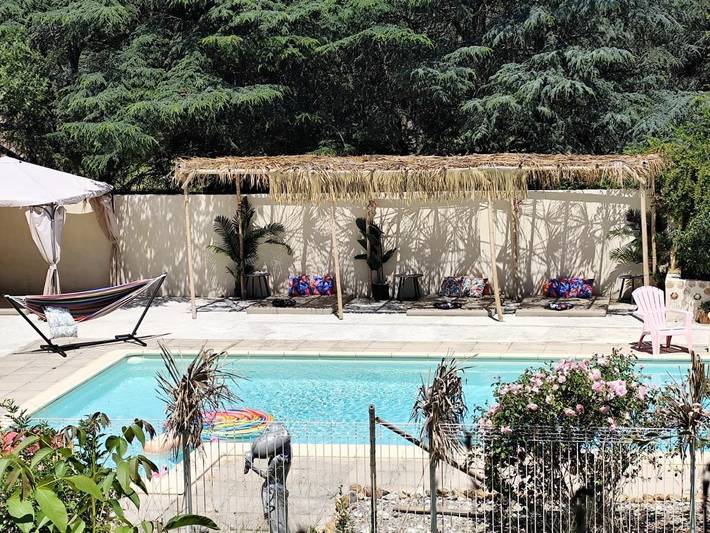 Maison d’hôte pour 2 personnes, avec jardin ainsi que jacuzzi et piscine - 1