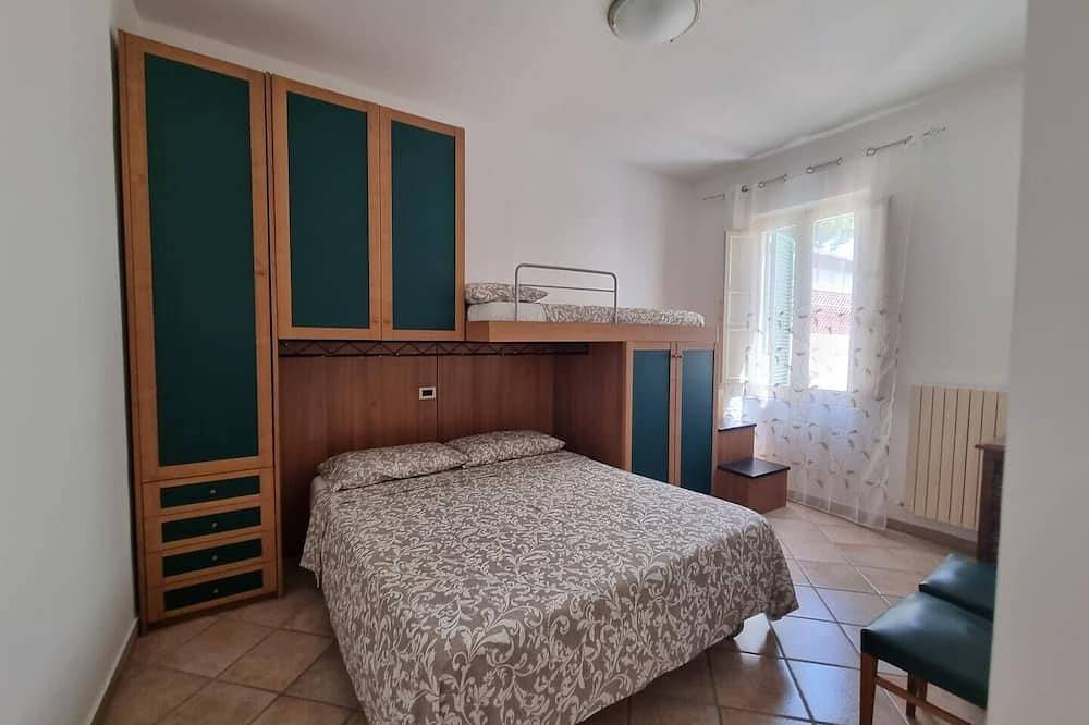 Whole house 2 steps from the sea and main services in Adriatic Coast Abruzzo