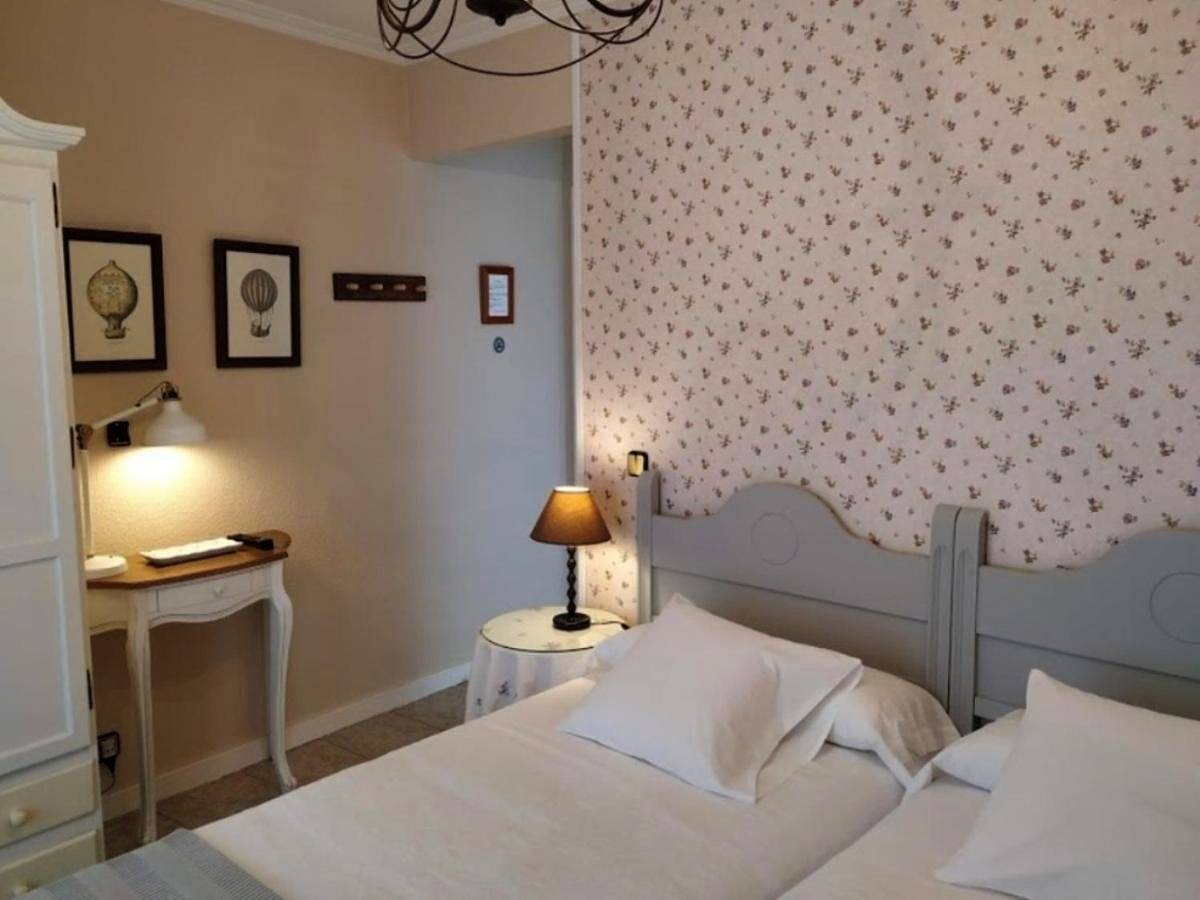 Hostal Rural Luna y Hostal Rural Lunaposada in Candeleda, Valle del Tiétar