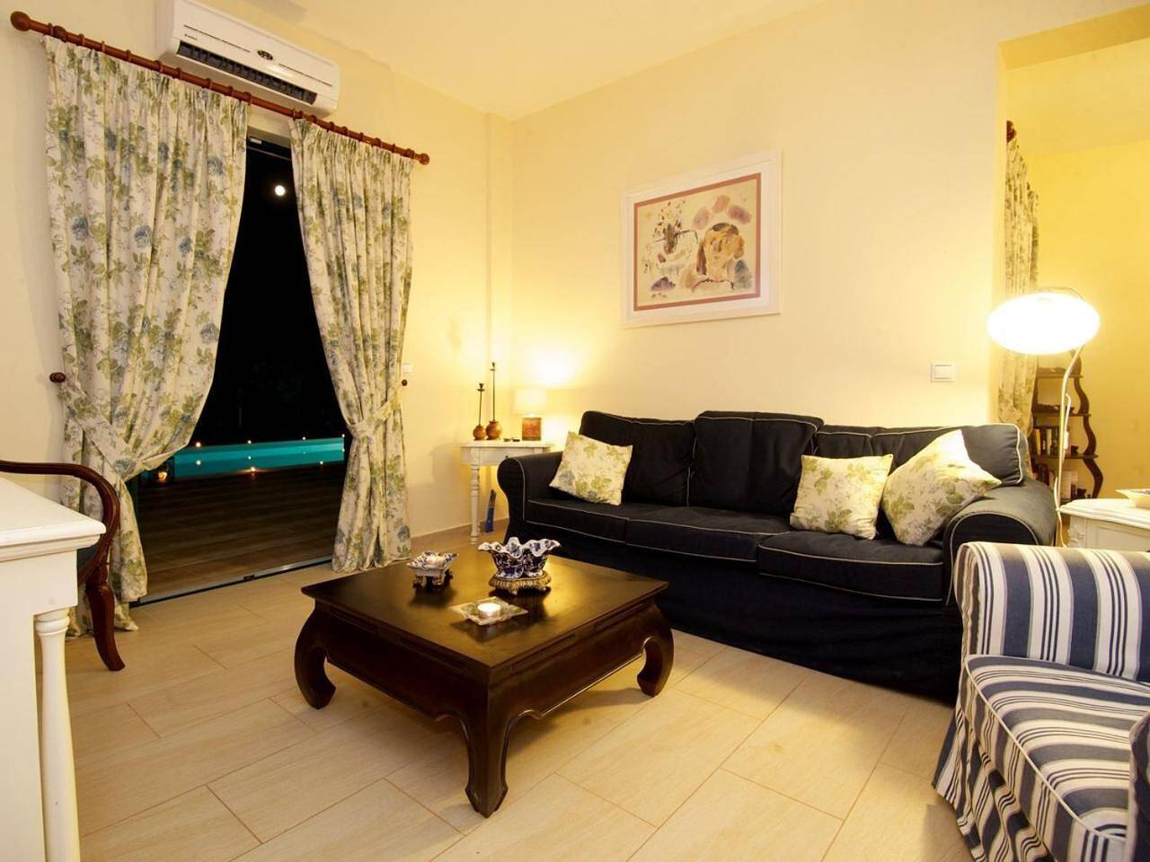 Entire apartment, Apartment 'Sami Beach Villas Nefeli' with Mountain View, Wi-Fi and Air Conditioning in Sami, Kefalonia