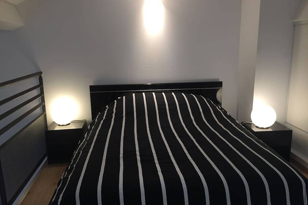 Entire apartment, Magnificent Sea View 🌊 in Sausset-les-Pins, Istres region