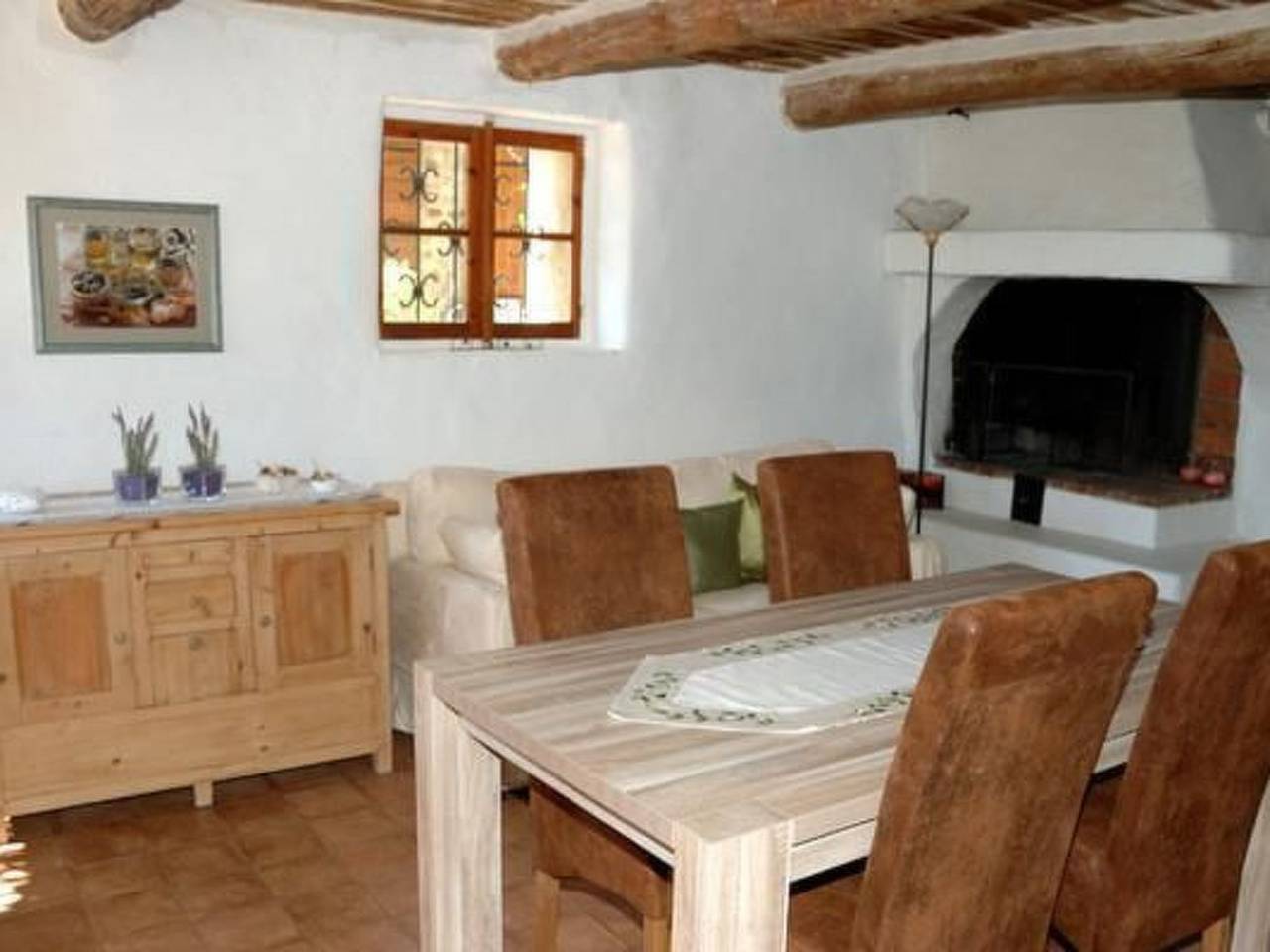 "Haus der Olivenbäume" in Puyméras, Parc naturel régional du Mont-Ventoux
