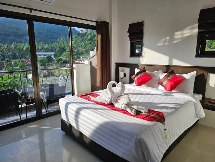 Appartement de vacances pour 2 personnes, avec piscine ainsi que balcon et vue