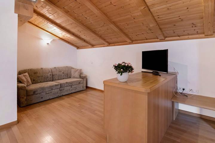Ferienwohnung für 4 Personen, mit Balkon und Seeblick in Reschen - 3