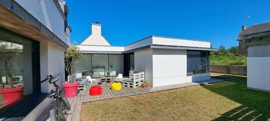 Cottage pour 6 personnes, avec jardin dans Plage Saint-Guirec