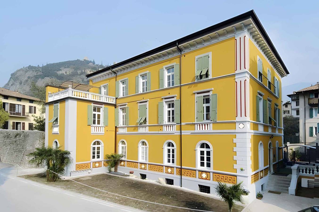 Ganze Ferienwohnung, Ferienwohnung mit gutem Panorama in Arco, Gardasee-Berge