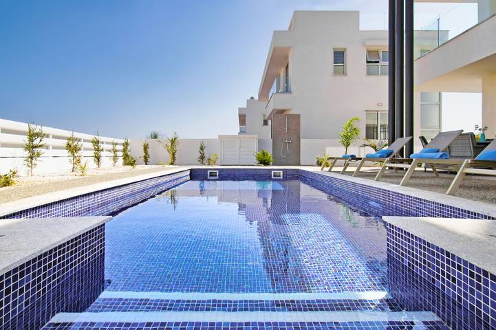Villa voor 6 personen met balkon in Zuid Cyprus