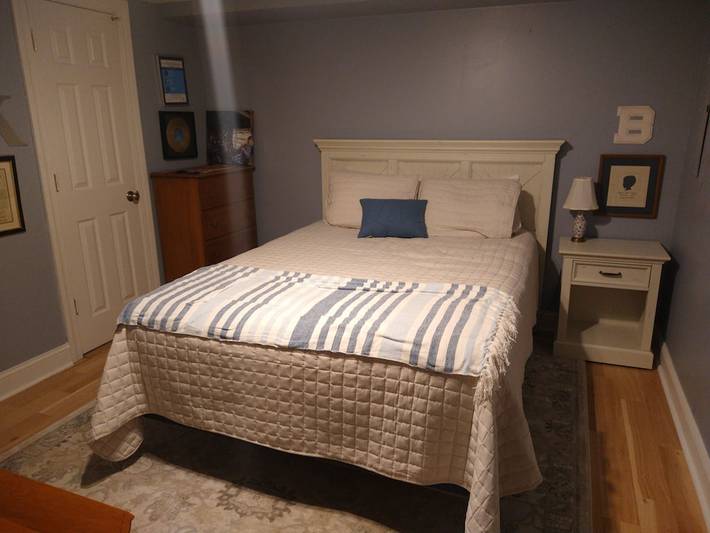 Vacation rental for 10 people, with yard and terrace in Louisville