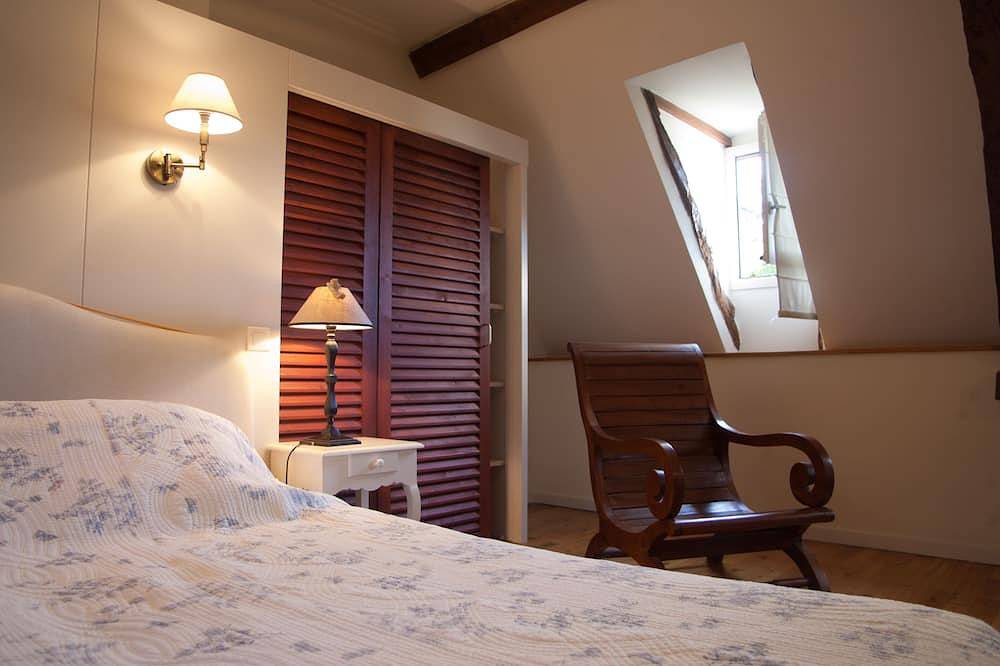 Casa de la granja de la familia completamente restaurado 10x5 in Cajarc, Macizo Central